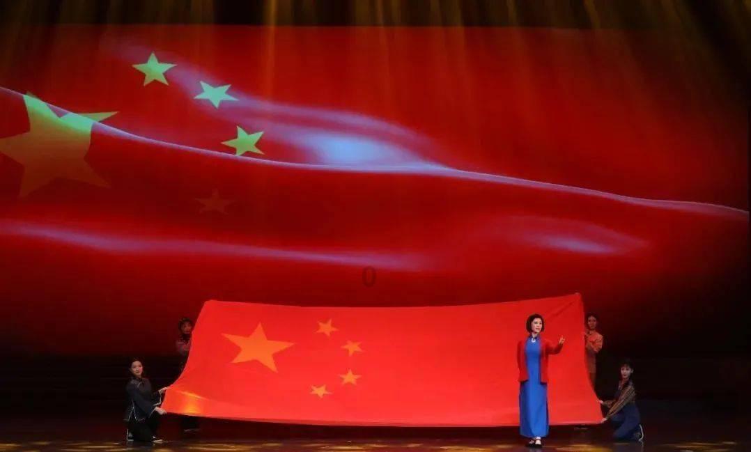 世界上“最不正经”的椰子树：从不结一个椰子，却能养活上百万人