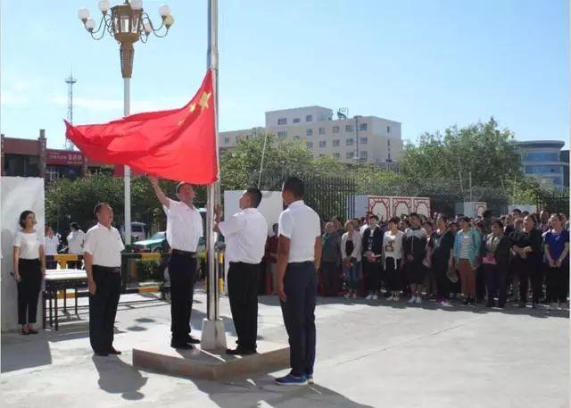 圣诞节送什么礼物给女朋友游戏画面